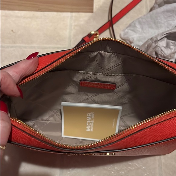 Michael Kors Jet Set Crossbody Bag with Gold Accents - Picture 2 of 4